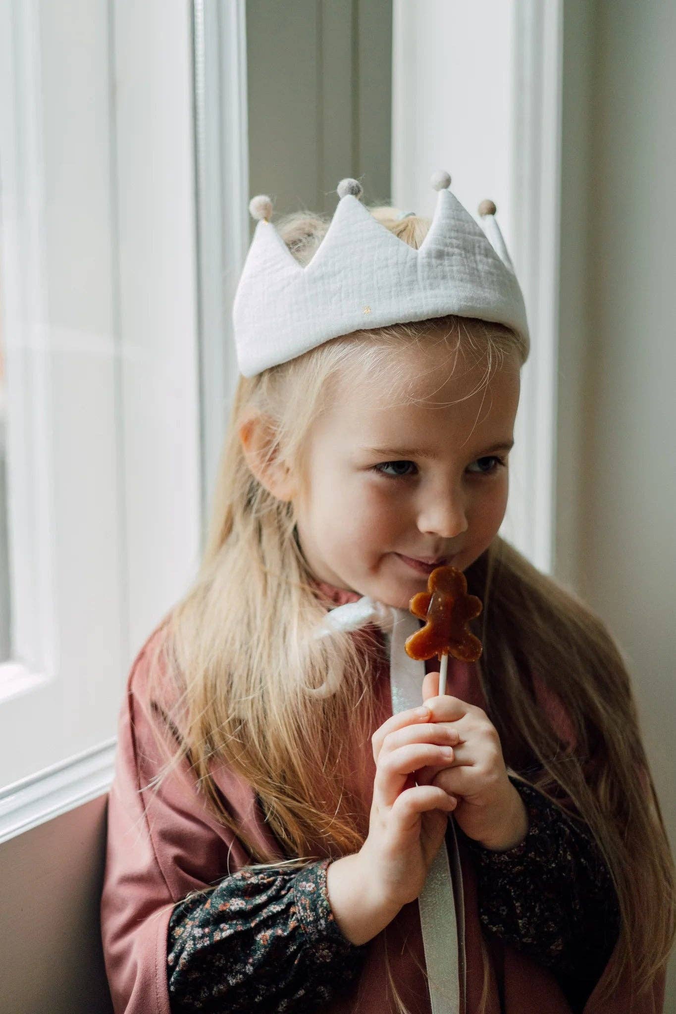 TISU children's crown, White
