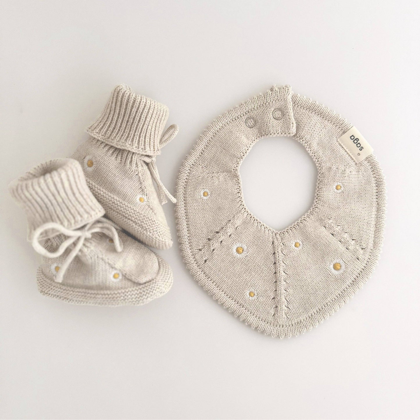 BOOTIES - Daisy Bloom: 0-3 months