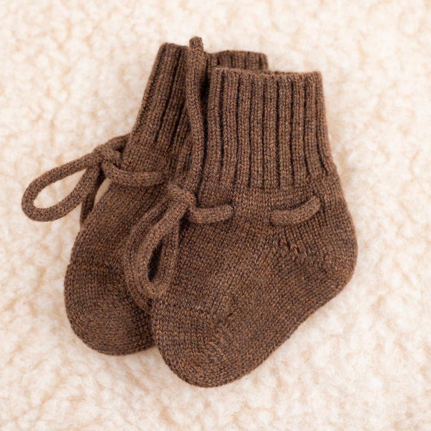 Wollen Baby Socks / Newborn Socks - Merino Wool - Brunette