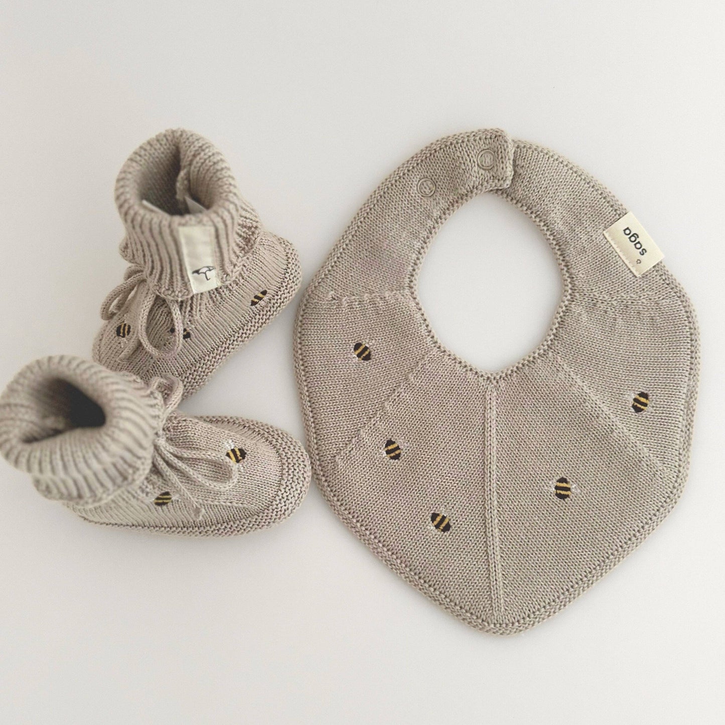 BOOTIES - Honey Beee: 0-3-months