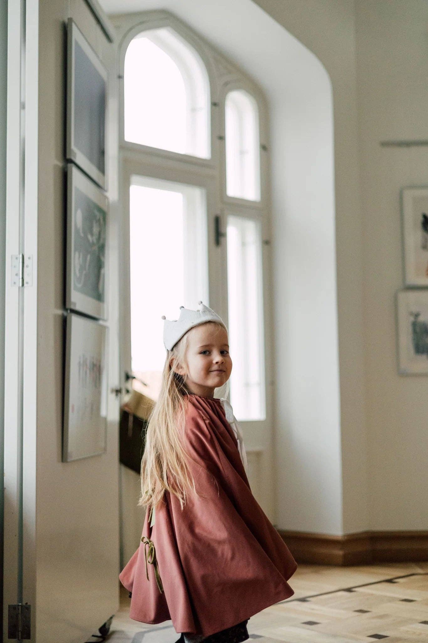 TISU children's crown, White