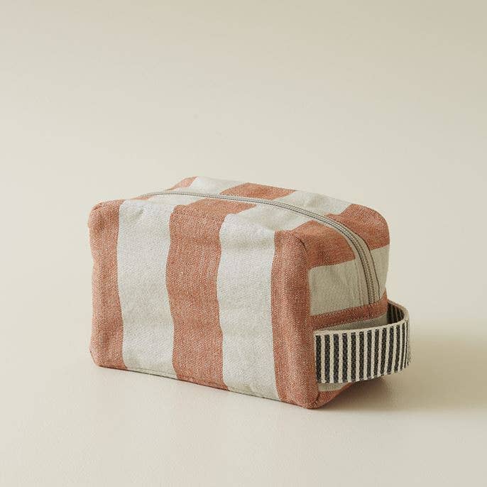 Small toiletry bag 17x11 cm