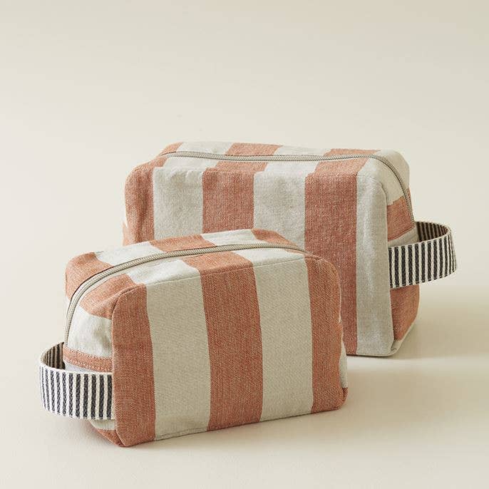 Small toiletry bag 17x11 cm
