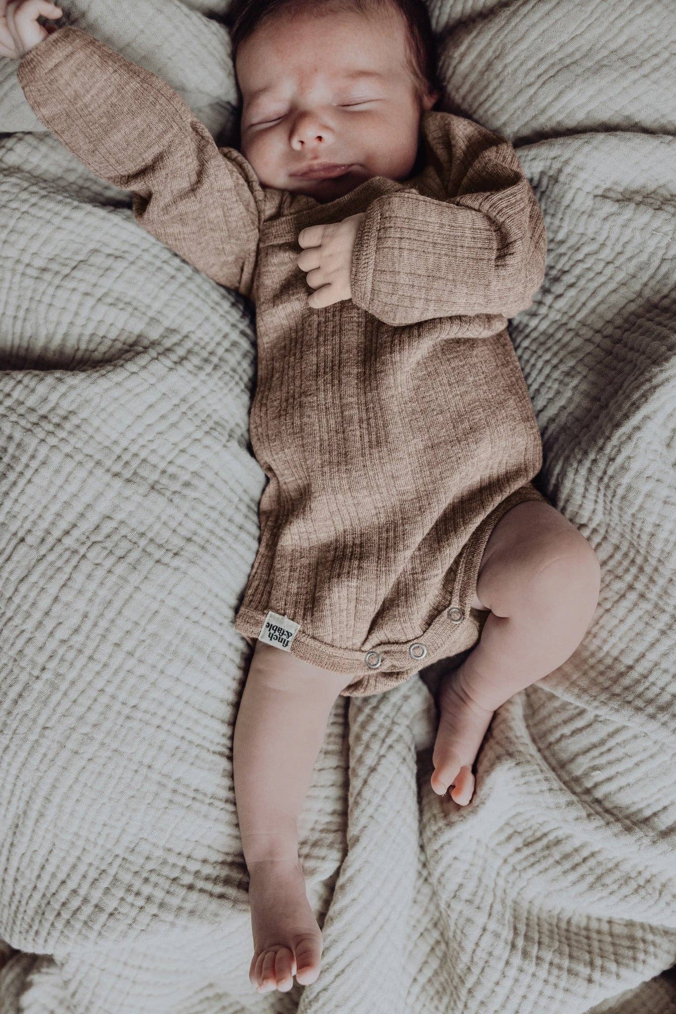 Wool Rib L/S Bodysuit - Sand: 12-18 months