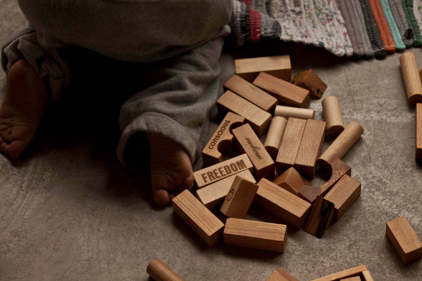 Natural blocks in tray - 30 pcs