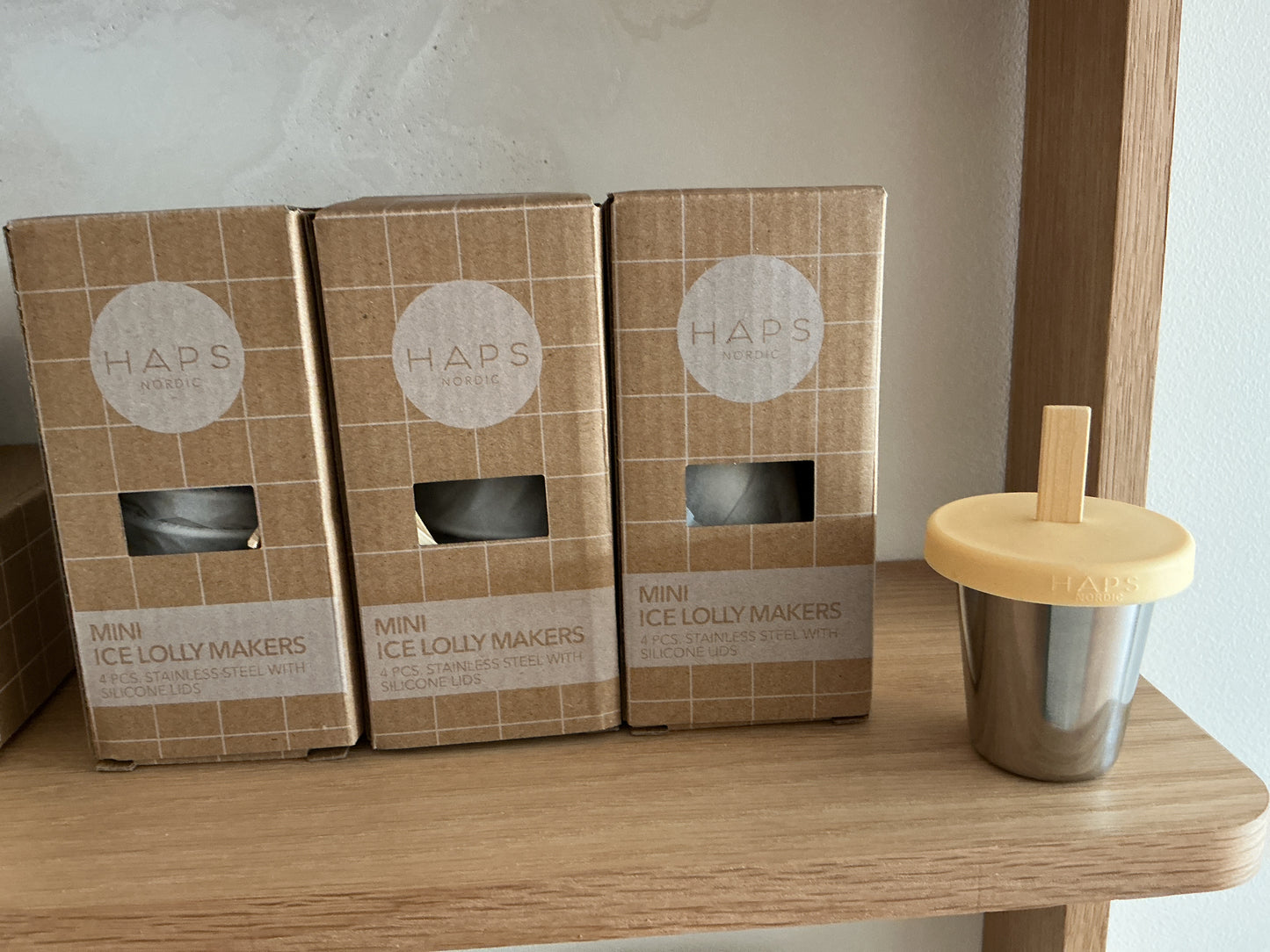 Mini ice lolly makers