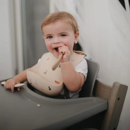 MUSHIE SILICONE BIB