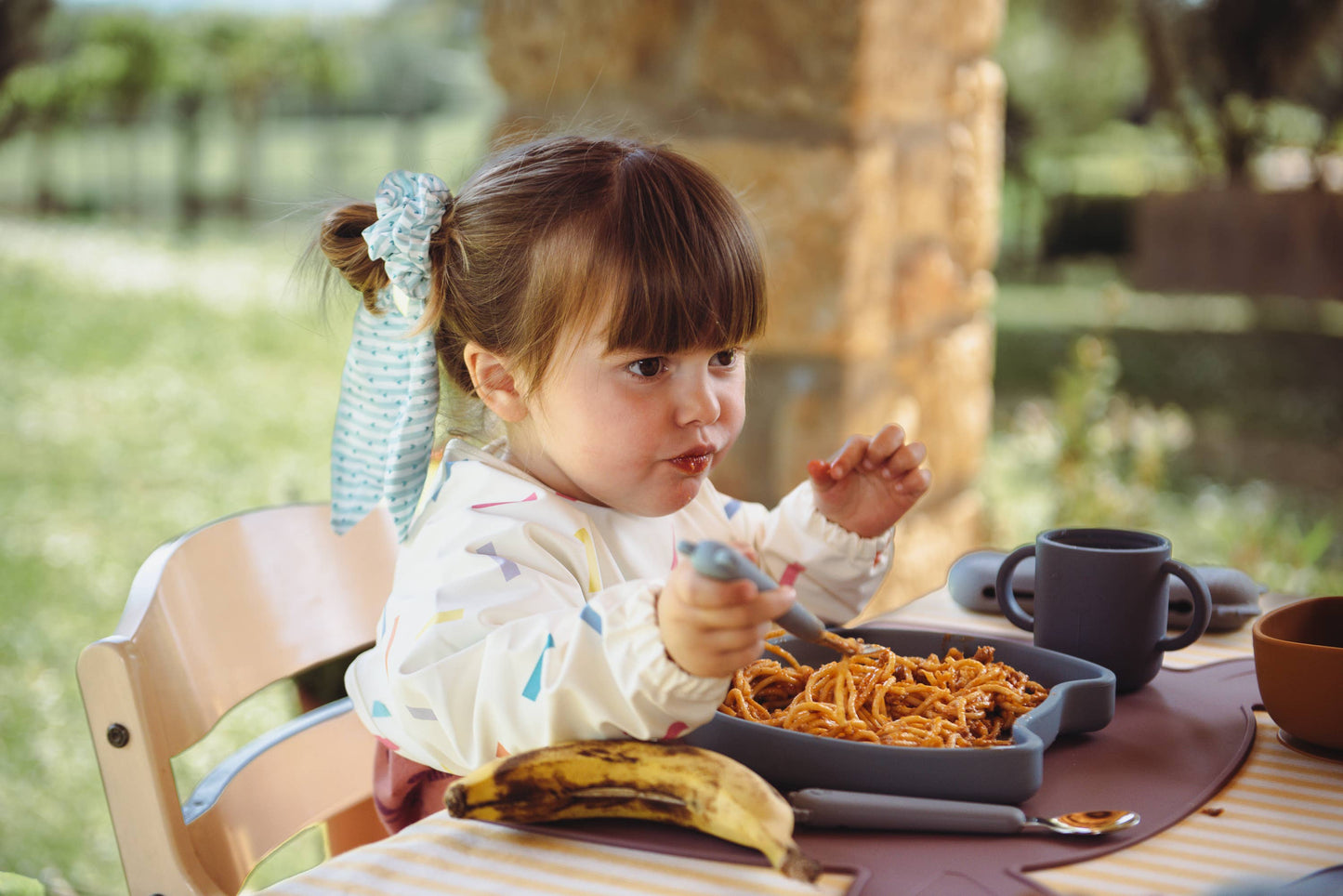 MILO THE DOG DISH MUSTARD