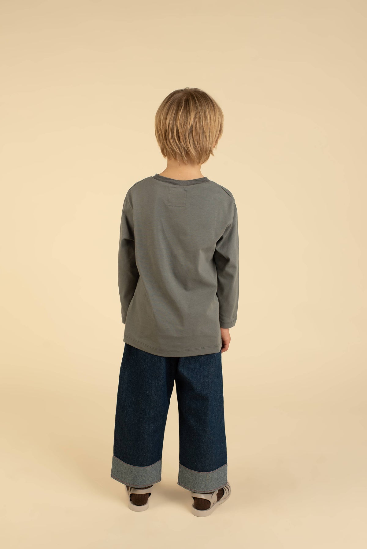 ORGANIC COTTON LONG-SLEEVE POTATO TEE : Gray / 100% Organic Cotton / 7-8 Y