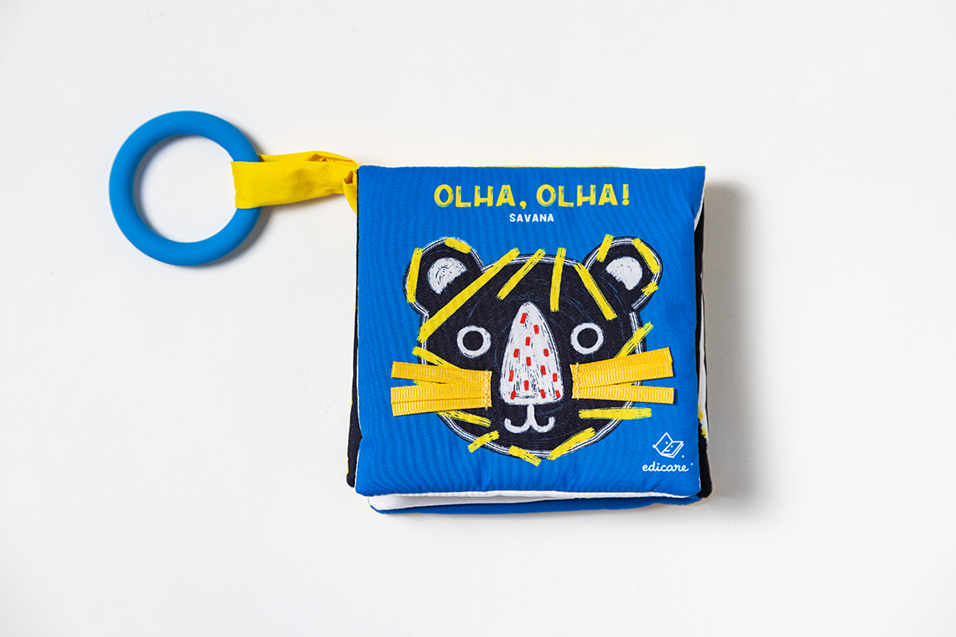 Hey, look! Savannah – Cloth Book