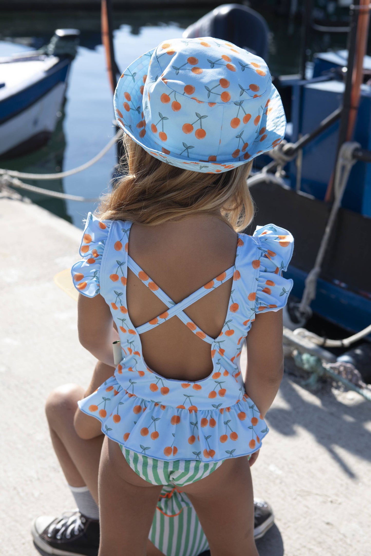 CHERRY POP BUCKET HAT 4Y
