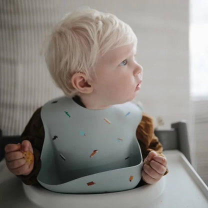 MUSHIE SILICONE BIB