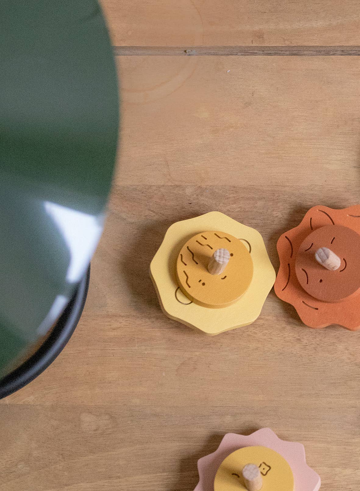 WOODEN SPINNING TOP - WHIRLWIND