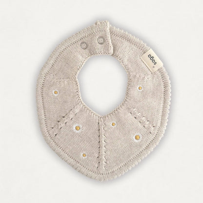 KNITTED BABY BIB- Daisy Bloom
