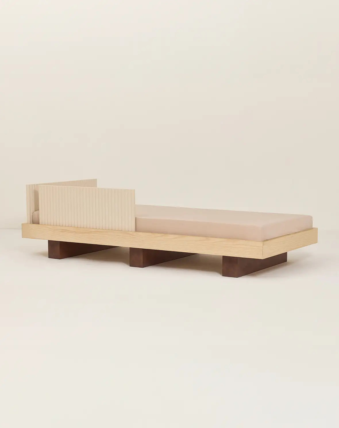 NBDZ x Heju Junior Bed Natural – Nobodinoz