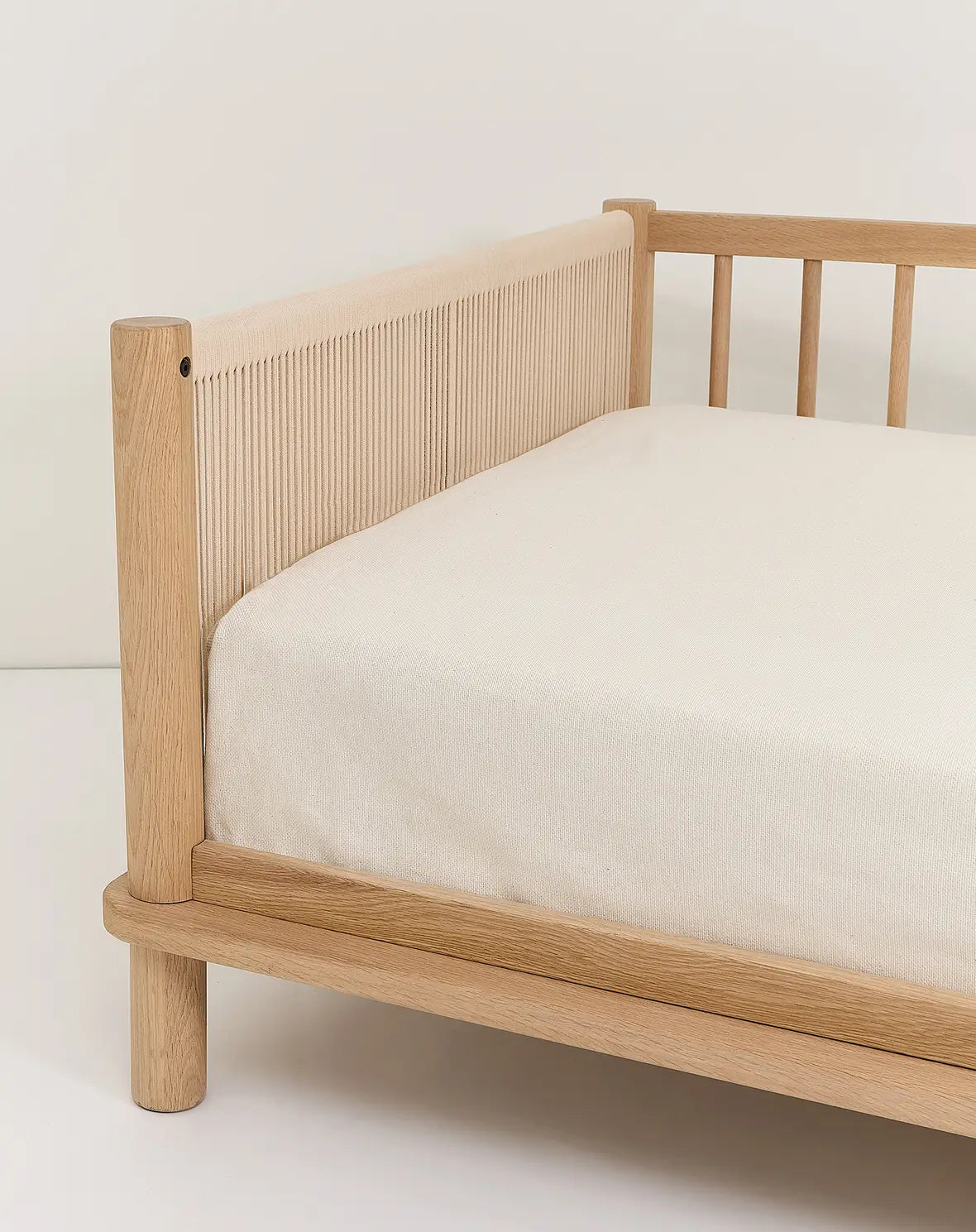 Latitude Single Bed Security Kit Sofa Extension Natural – Nobodinoz