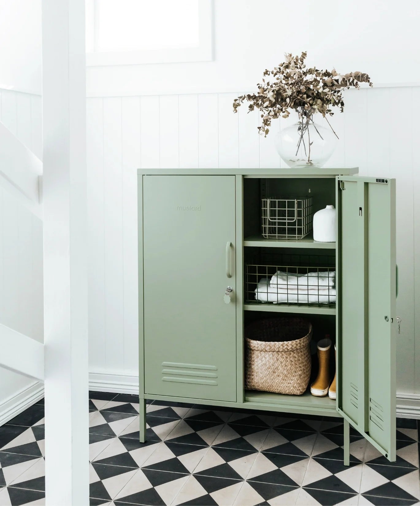 The Midi Locker